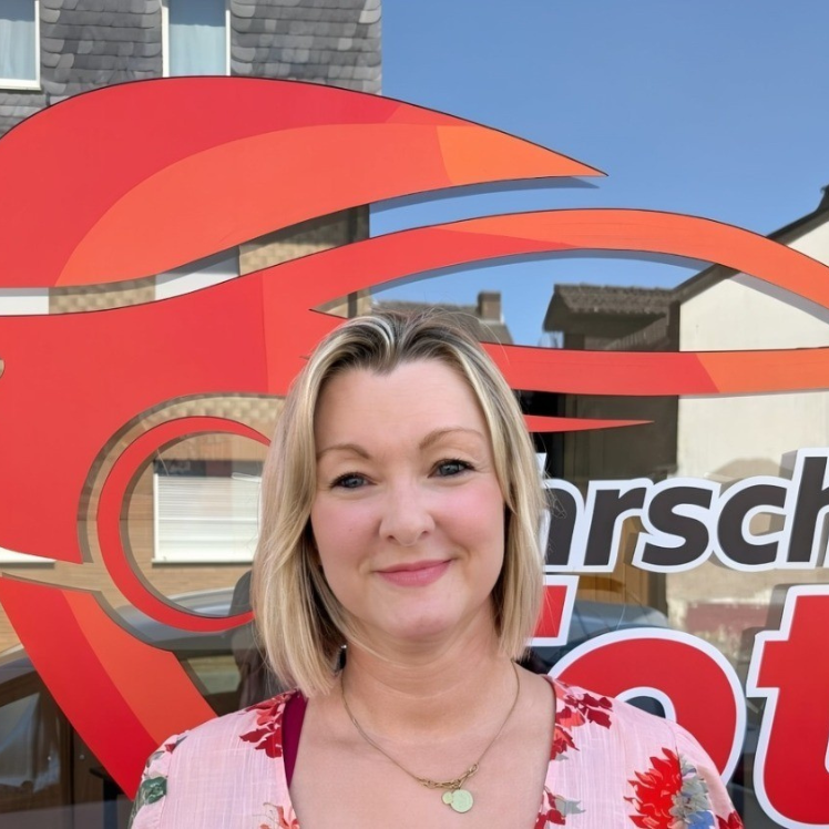 Petra Badinsky, Organisation und Beratung bei der Fahrschule Totti in Koblenz